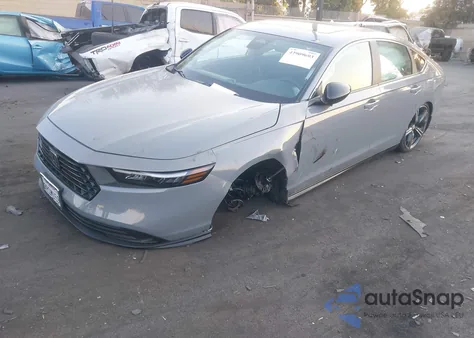 2025 Honda Accord Hybrid Sport из США, поврежденный, VIN 1HGCY2F51SA003895